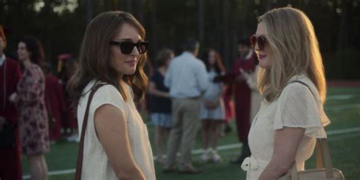 A Closer Look At Phoebe Cates' Relationships