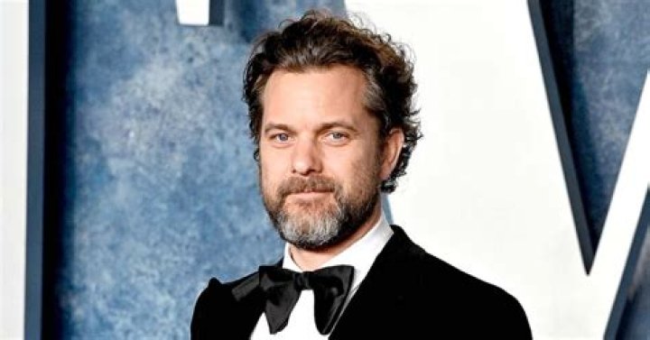 A Guide To His Relationships