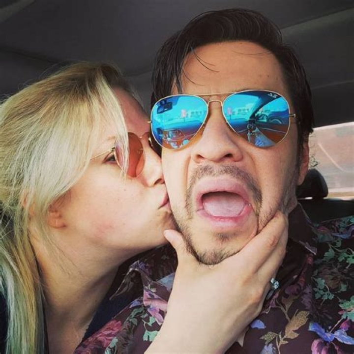 BlogPaper | EddieVR - Age, Family, Bio