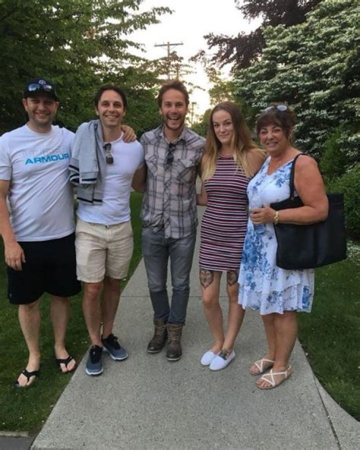 BlogPaper | Taylor Kitsch - Age, Family, Bio