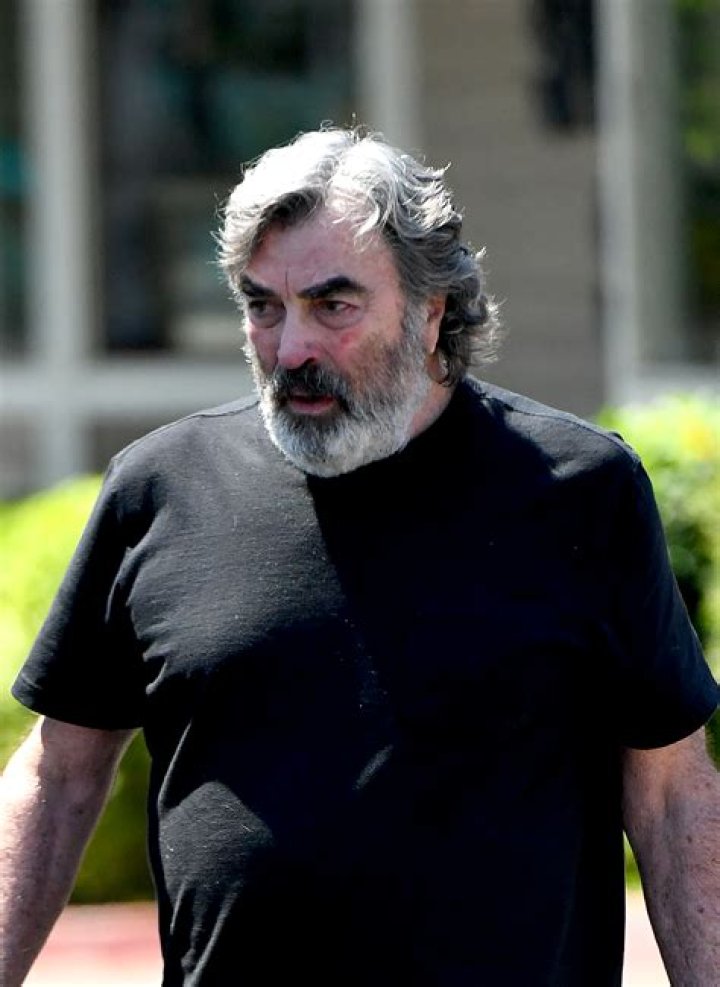 BlogPaper | Tom Selleck - Bio, Age, Net Worth, Height, Married, Nationality, Body Measurement, Career