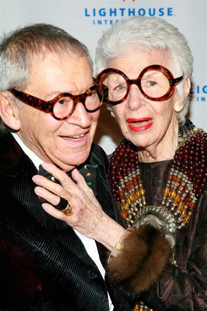 Carl Apfel- How did Iris Apfel husband's husband die?