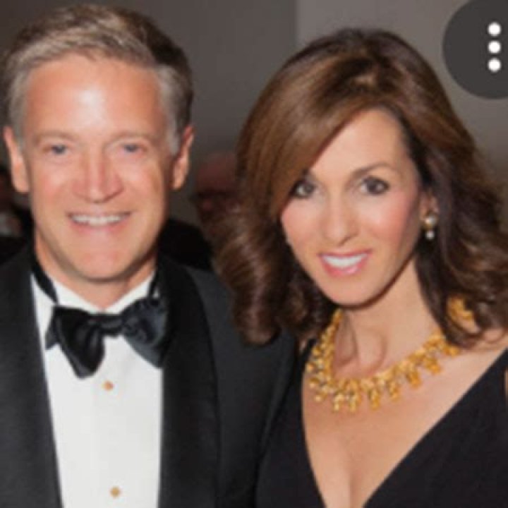 CBS News correspondent, Janet Shamlian previously worked at NBC News; Know her husband and kids. ·