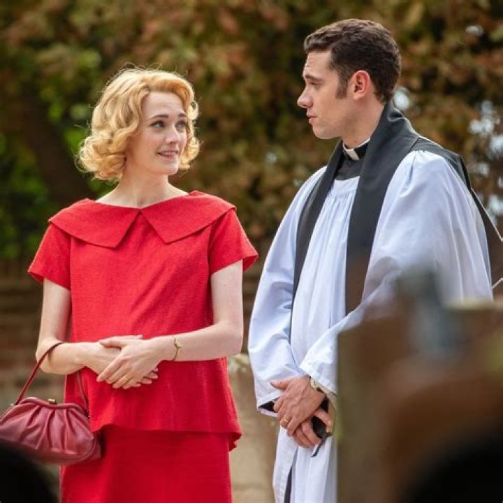 Unraveling The Truth: Charlotte Ritchie's Pregnancy Journey