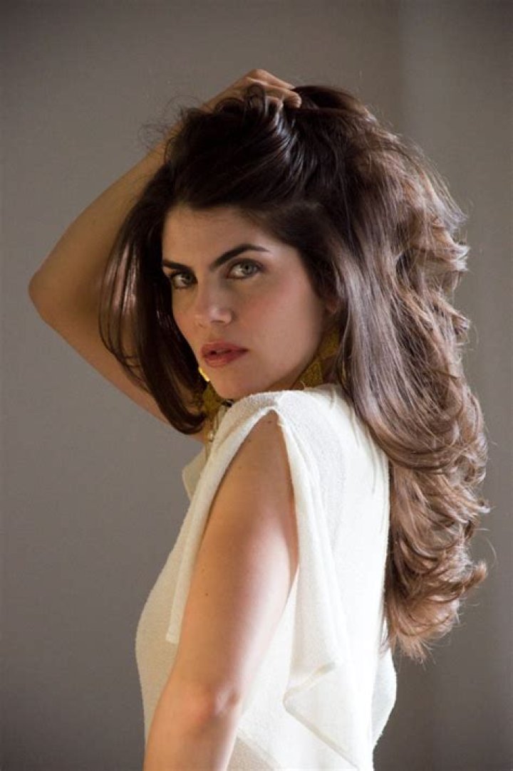 A Deeper Look Into Chris Young's Wife