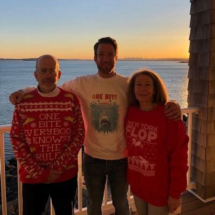 Discover The Story Behind Dave Portnoy's Parents