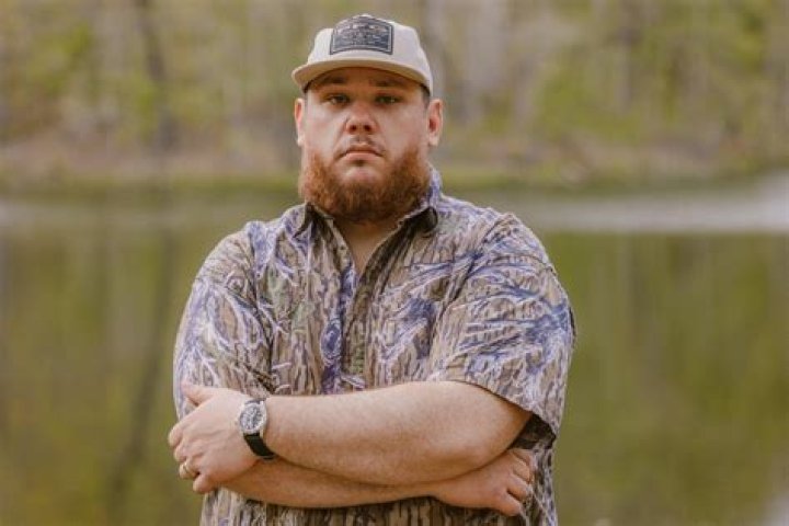 Did Luke Combs Tragically Lose A Brother? Unveiling The Truth