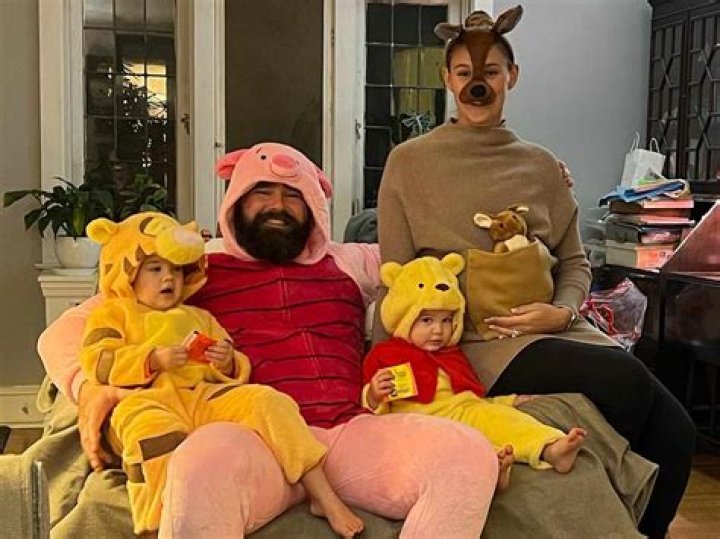 Does Jason Kelce Have A Son? Uncovering The Truth Behind The Family Ties