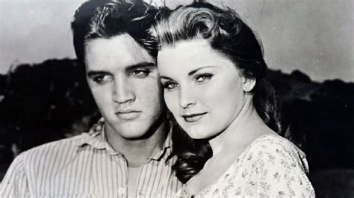 Elvis Presley's Mother's Tragic Demise