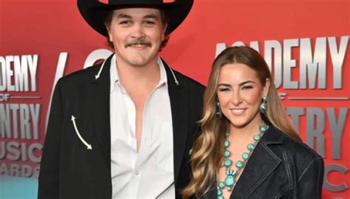 Exploring The Life Of Zach Top And His Wife