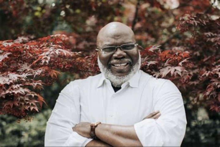 Exploring The Personal Life Of T.D. Jakes: Has T.D. Jakes Divorced?