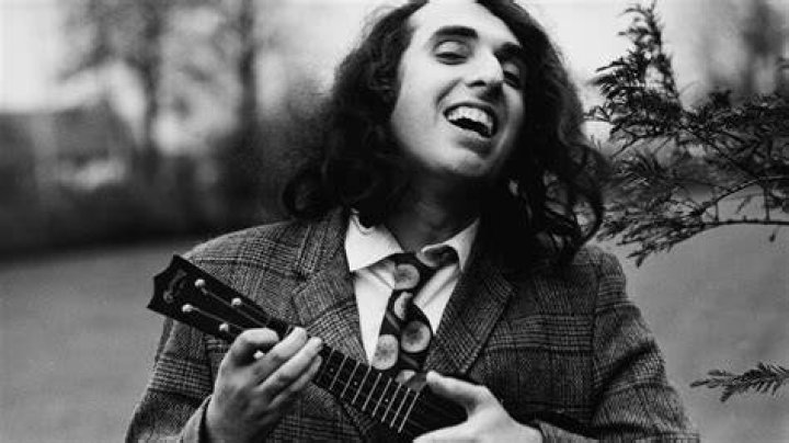 Flowers that Tiny Tim “tiptoed through” in a 1968 hit NYT Crossword Clue