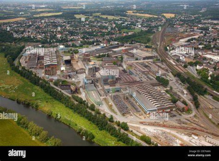 German steel city in Ruhr (anagram of sense) Daily Themed Crossword Clue - News