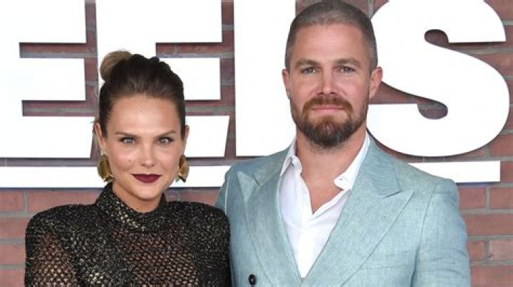 Here's The Scoop On Stephen Amell's First Marriage