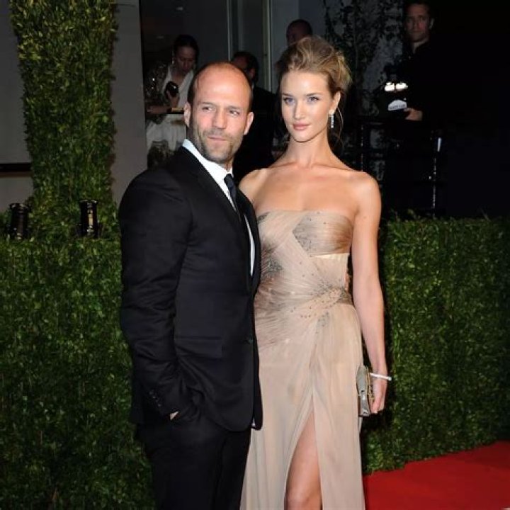 Unveiling The Age Of Jason Statham's Wife: Intriguing Insights Revealed