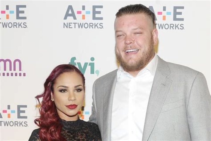 Is Corey From Pawn Stars Married: Uncovering The Truth
