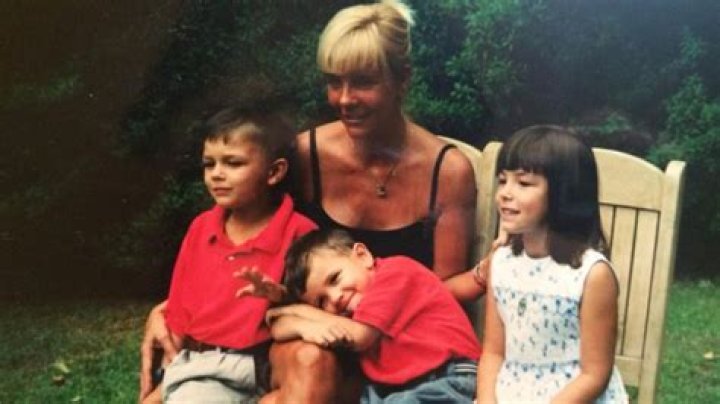 Is Tan Mom Still Alive Today? The Surprising Truth