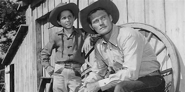 Johnny Crawford's Family Ties In "The Rifleman"