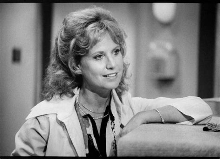 Uncover The Fascinating Story Of Leslie Charleson: A Soap Opera Legend