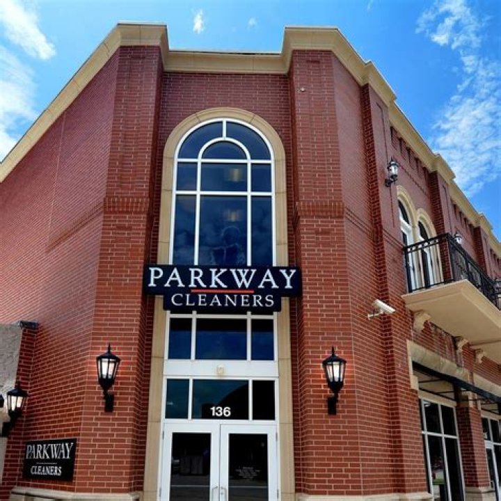 Top-Rated Parkway Cleaners In Bethesda For Your Pristine Garment Needs