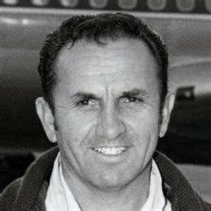 In Memory Of Paul Wakefield: A Life Remembered