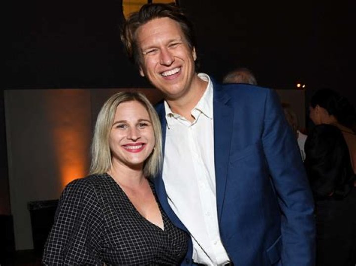 Pete Holmes' Wife: Discover Her Identity And Relationship With The Comedian