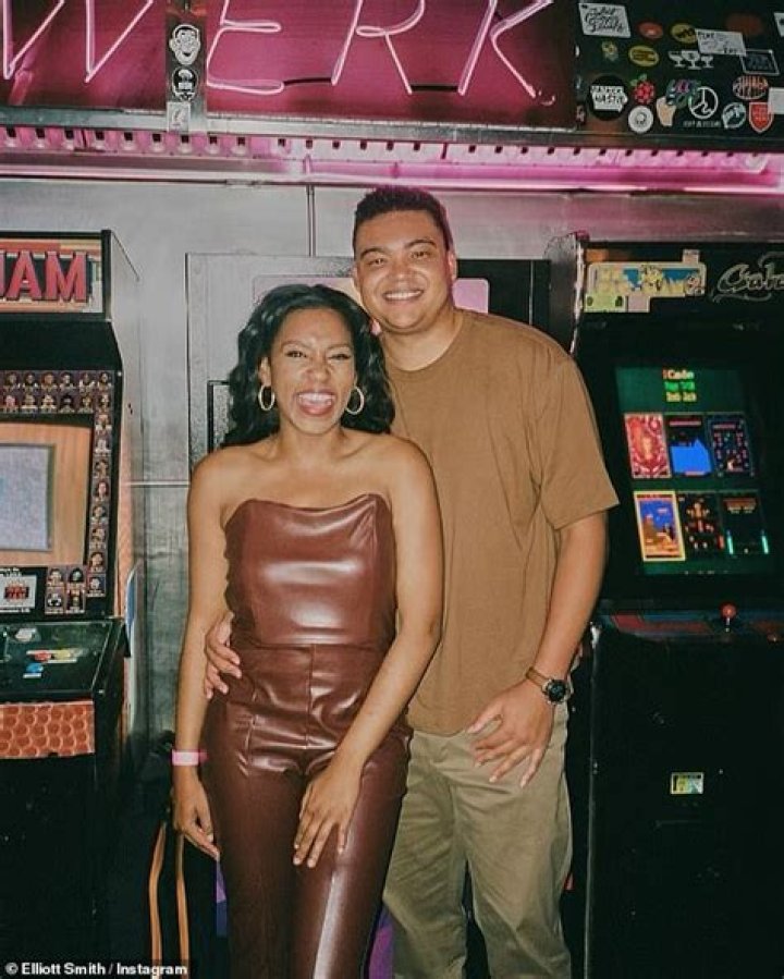 Unveiling The Truth Behind Rachel Scott's Engagement