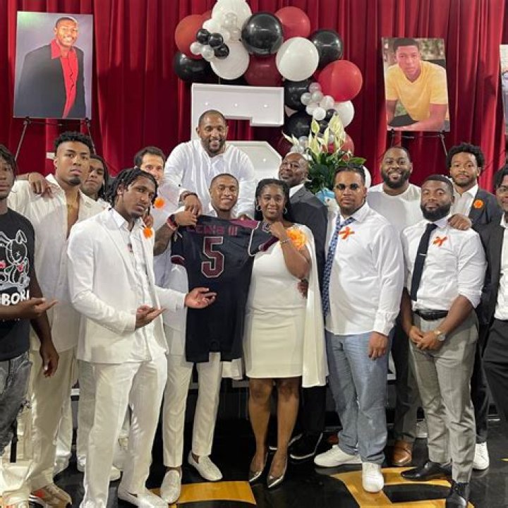 Ray Lewis III Wikipedia, Bio, Age, Height, Weight ·