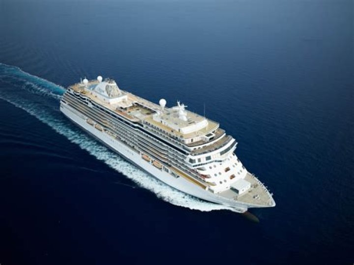 Regent Seven Seas Grandeur ·