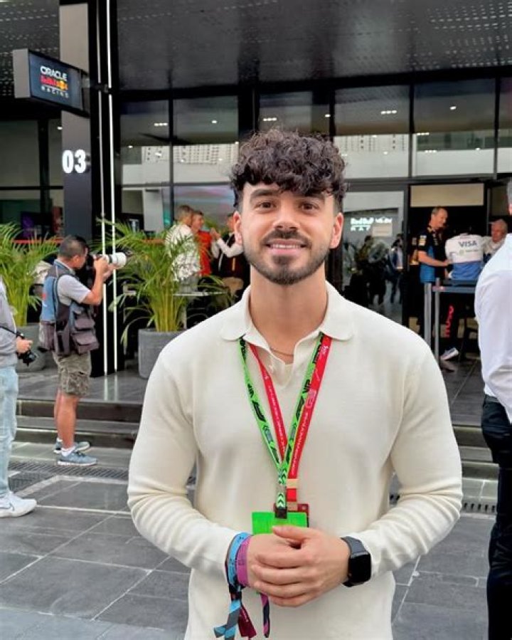 Saif Shawaf's Age, Experience, And Impact