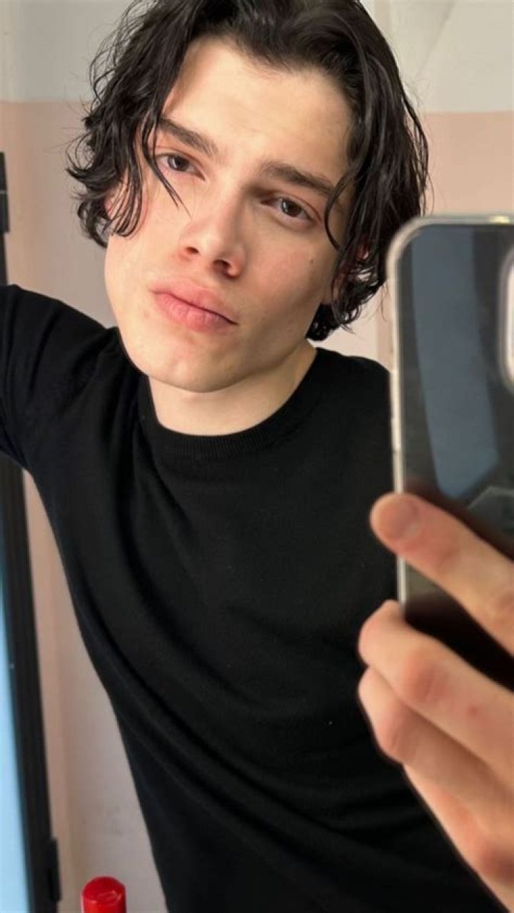 The entrepreneur Tasha McCauley is the wife of Joseph Gordon Levitt. ·