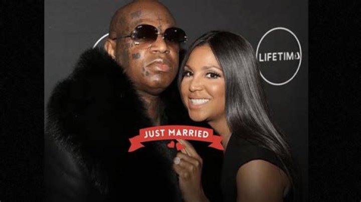 The Ultimate Guide To Birdman And Wayne's Iconic Kiss