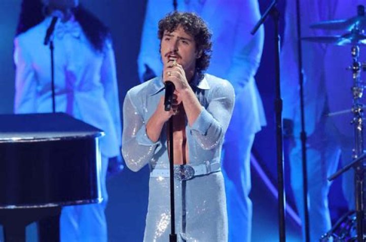 Uncover The Secrets Of Ashley Benson's Relationships