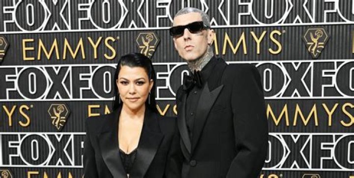 Unveiling Kourtney Kardashian's Weight Loss Secrets: Discoveries And Insights