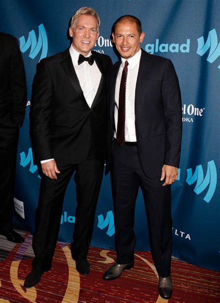 Unveiling The Life And Impact Of Rubem Robierb: Sam Champion's Husband