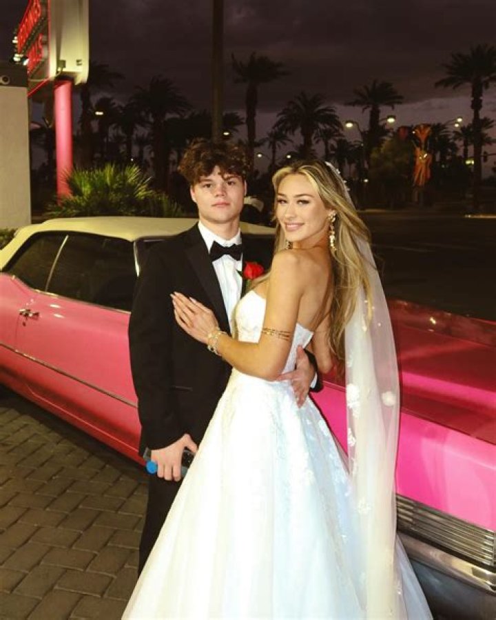 Unveiling The Mystery Behind McKinley Richardson's Leaked Photo