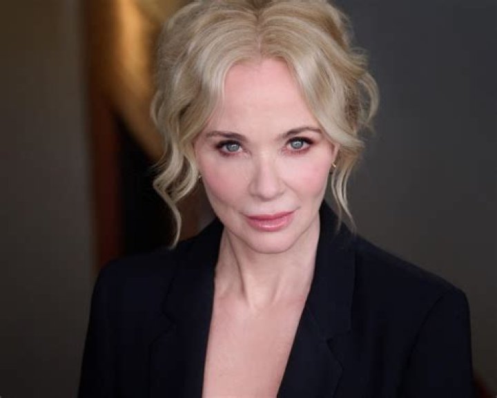 Unveiling The Secrets Of Lauren Holly's Husband: Discoveries And Insights