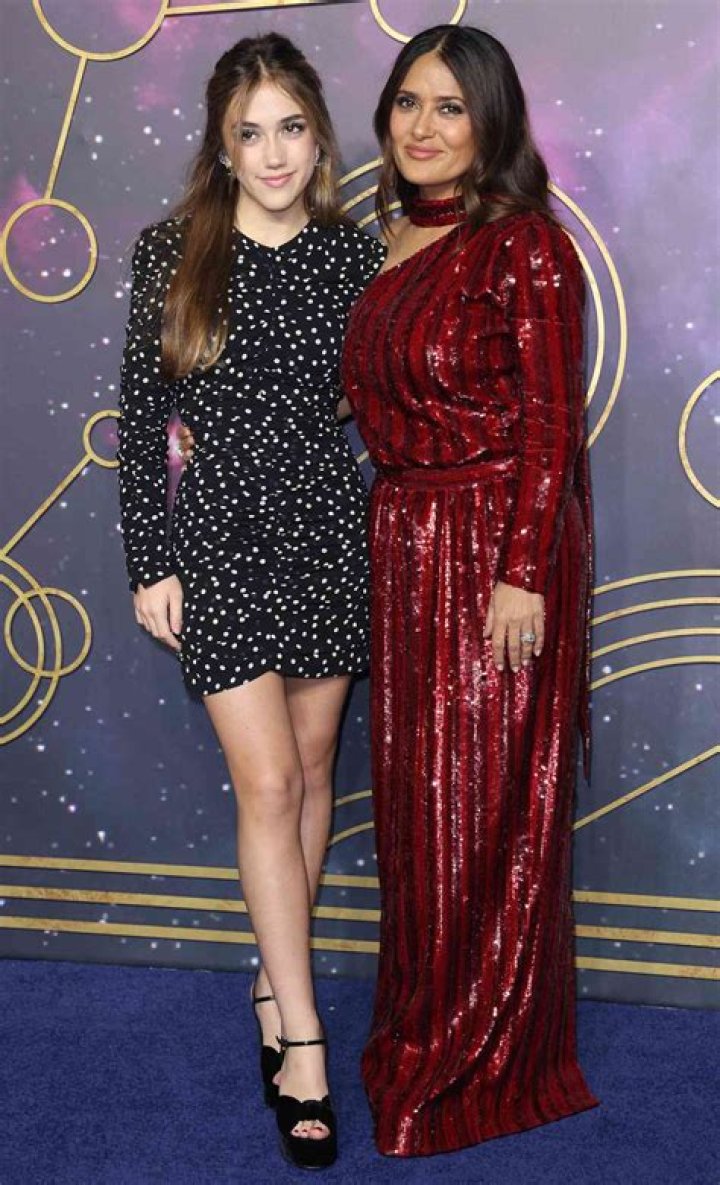 Unveiling Valentina Paloma Pinault: Discoveries & Insights For The LINS5 Niche