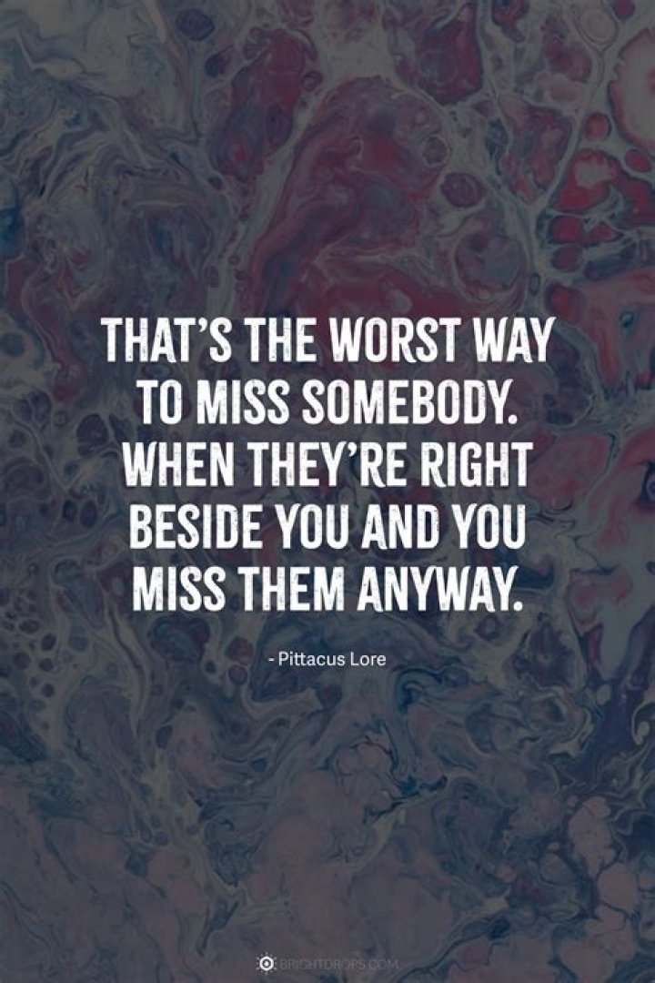 When You Miss Someone: Heart-Wrenching Memes For The Empty Soul