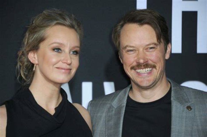 Who Is Michael Dorman Married To? Get The Scoop On His Love Life