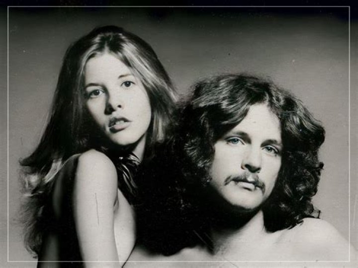 Why Did Lindsey Buckingham And Stevie Nicks Break Up? The Real Story